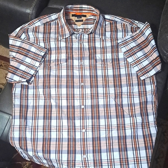 Tommy Hilfiger 80's Two Ply Cotton short sleeve in Large - Picture 3 of 4